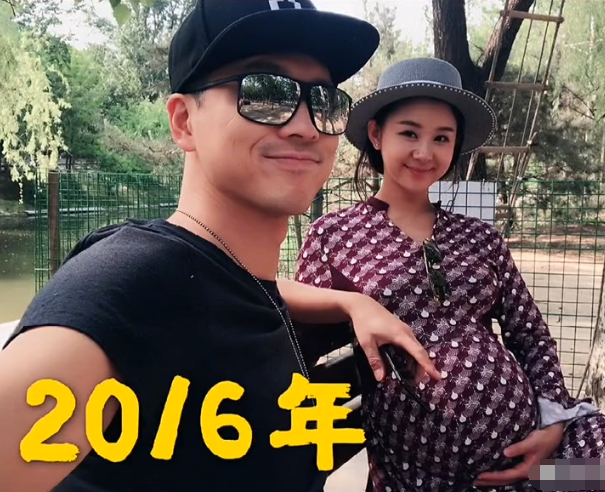 李小萌|李小萌晒全家福合照庆祝相恋15年，4岁儿子近照曝光像王雷