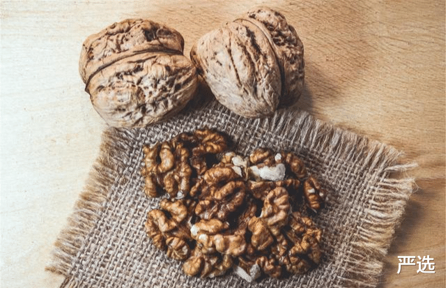 严选|男人不想老得快，尽量多吃4种“碱性食物”，配合这运动效果更佳