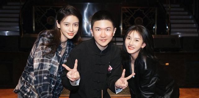 张大大|张大大晒生日照，现场摆6个蛋糕，baby，杨超越现身祝贺尽显排场