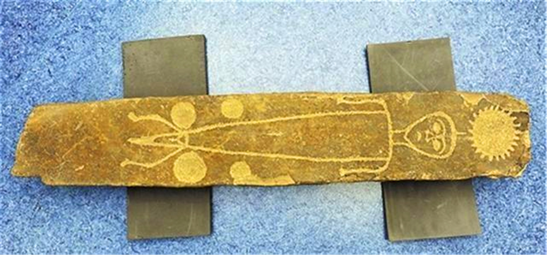 1994年,三峡重大发现,7000年前奇特人种再现身,只因专家挖到“怪物”