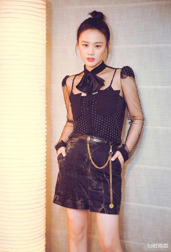 lo时尚咖|马思纯的美就算是穿睡衣也好看,瘦了的感觉,就像是开挂了一样