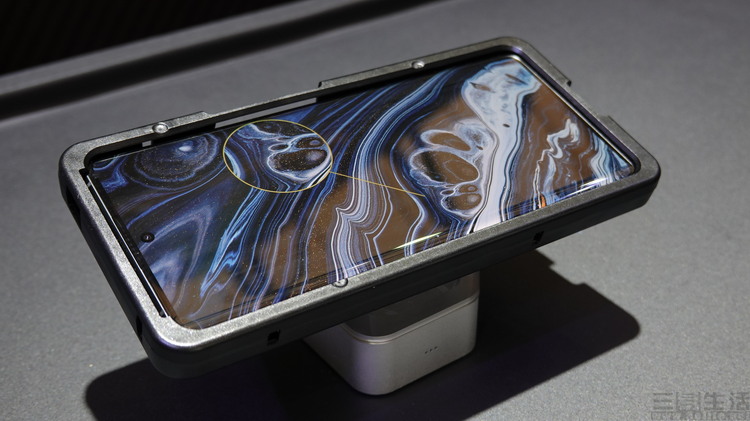 iqoo|iQOO尚未发布的新旗舰，我们近距离研究了一番