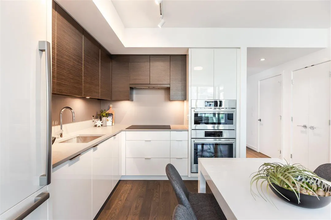 装修设计大全|厨房没有窗户怎么办?七大妙招拯救暗厨!