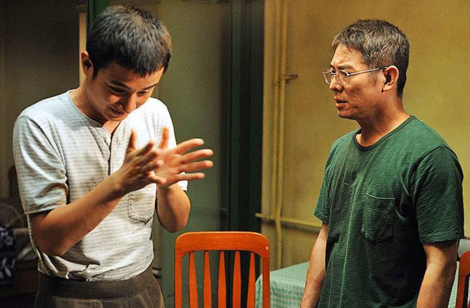 急诊室老苗|男孩写字像打印机，字迹似印刷体，“来自星星的孩子”都是天才？