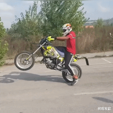 “和朋友一起住酒店，卫生间的小铁棍是干嘛的？”