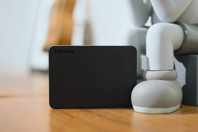 移动硬盘|安全便携-东芝小黑A3移动硬盘体验