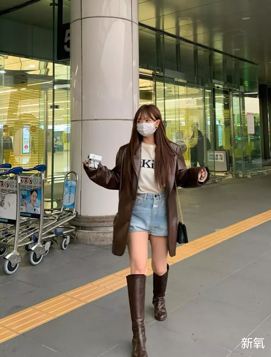 童颜|ins童颜美少女复出就要挨骂，网友又忍不住模仿她，冤枉么？