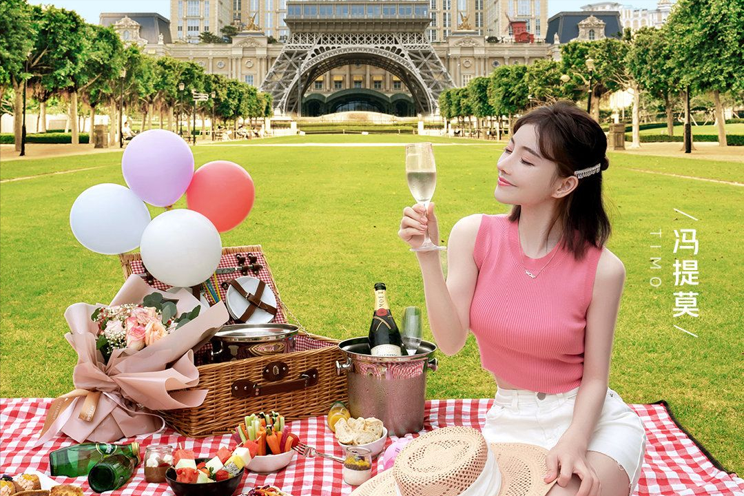 冯提莫|大家都在美团搜这个！佛系少女冯提莫的旅游攻略都在这！