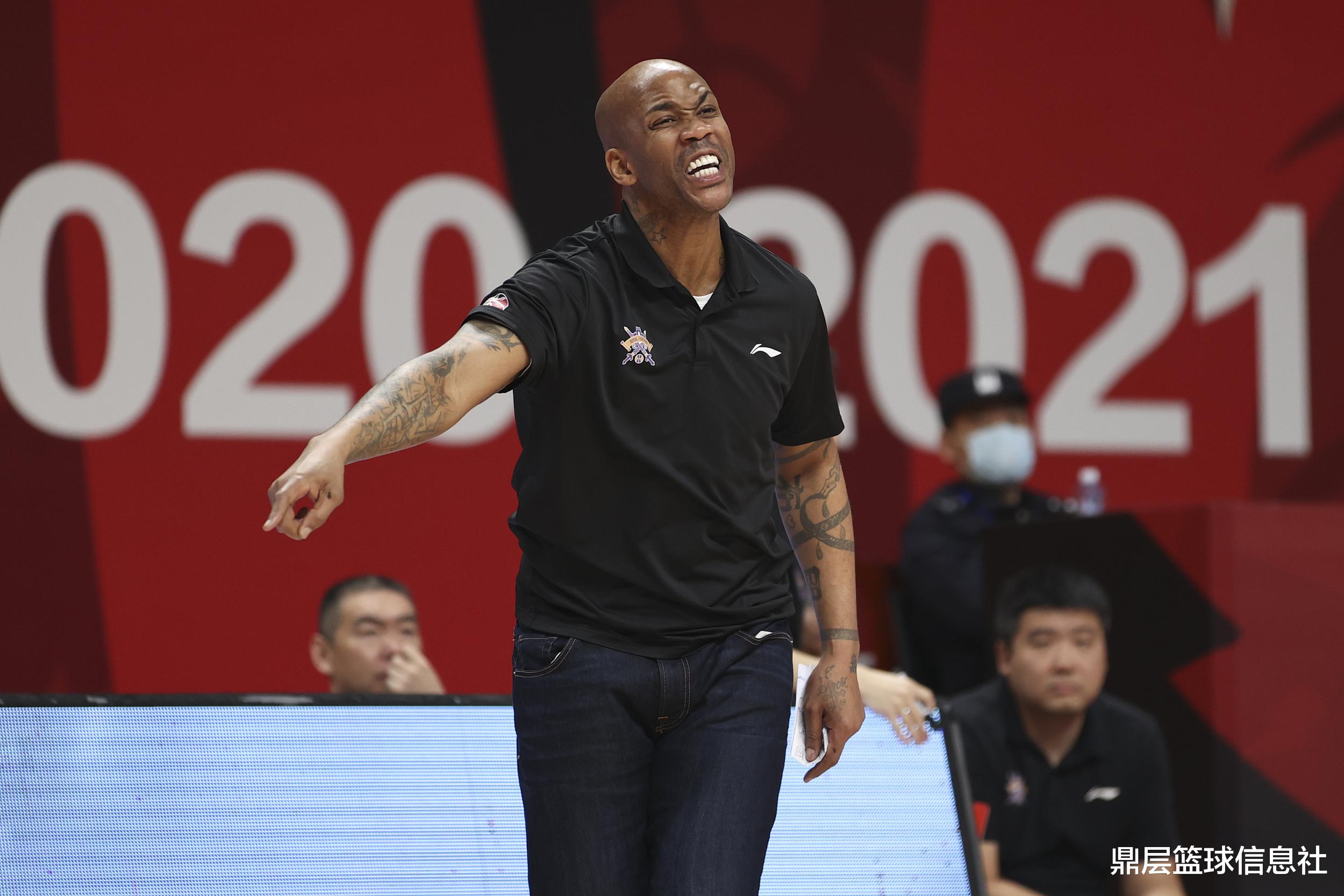 孫悅|僅僅1年，從全明星淪為雞肋！對不起了兄弟，你真該退役了