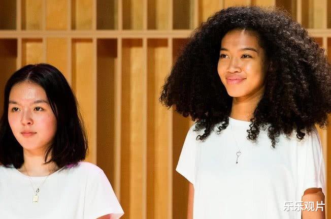 李咏|李咏离世后第三个冥诞:妻子哈文配图显伤感,让人忍不住落泪