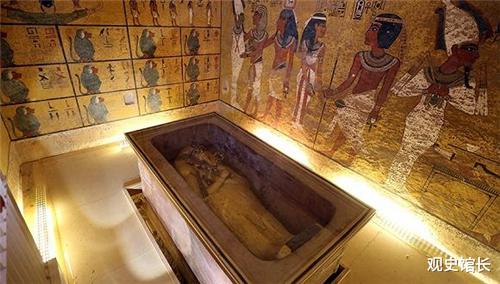 |图坦卡蒙墓出土2件奢华配饰，远超华夏文明，专家称不是地球之物