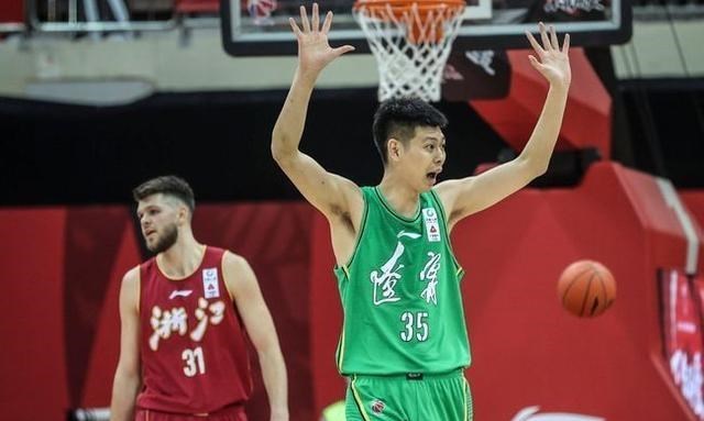 小翔很忙|假如高诗岩和朱荣振达成永久互换,他们本人会同意吗?