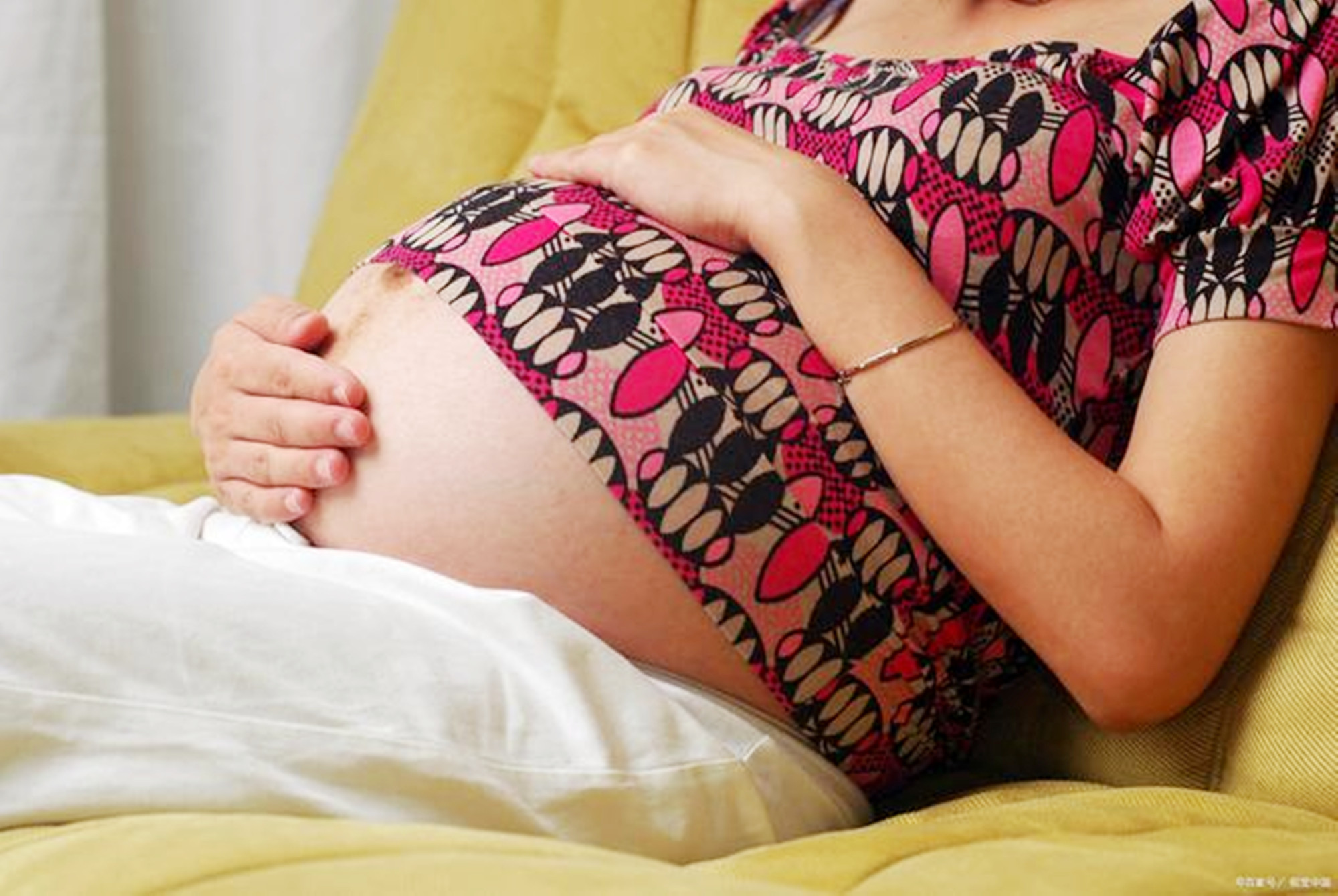 贝贝豆育儿课堂|不管顺产还是剖腹产,要想产后“二回春”,有九点要求要提前注意