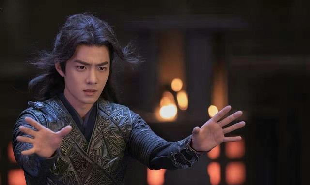 肖战|肖战作品海外获奖，角色突破诠释成长轨迹，影响力再一次出圈