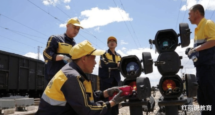 |适合专科生的“铁饭碗”，待遇不输公务员，无需笔试直接面试