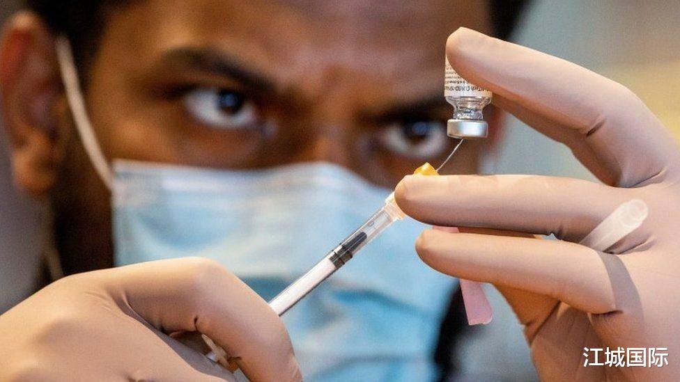 拜登宣佈將放棄疫苗專利，中國是否會做出同樣選擇？外交部表態瞭-圖4