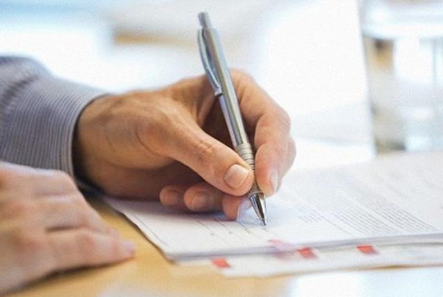 贝贝豆育儿课堂|左撇子是天生的高智商？解析左撇子的产生过程，背后秘密一次讲清