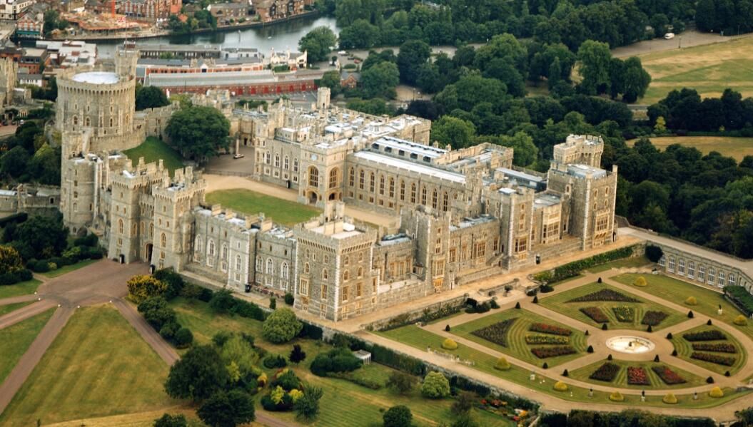 温莎城堡|温莎城堡“鬼影幢幢”，传女王也被吓到