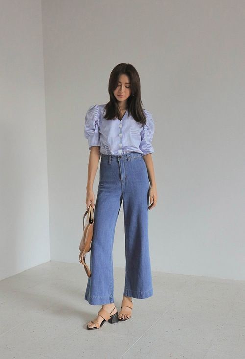 大表姐的时尚圈|夏天这3种颜色的上衣，早安利早时髦，显白又精致，变美少不了