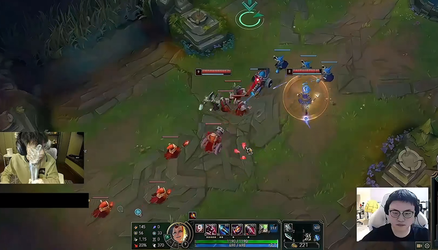 Uzi|水晶哥醒来收到一个冠军奖杯!弹幕调侃:谁说冠军不能来自虚空?