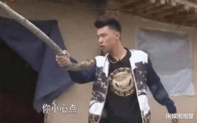 变形计|最成功“变形计”，王晨正为农村爷爷千里奔丧，街溜子变栋梁之才