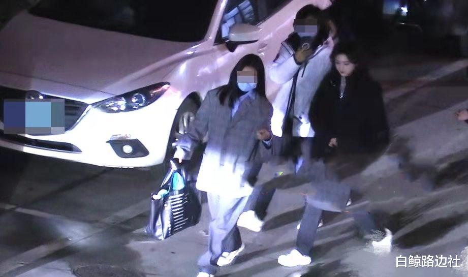 景甜|33岁景甜路透曝光！皮肤白到发光生图能打，穿睡衣拖鞋没偶像包袱