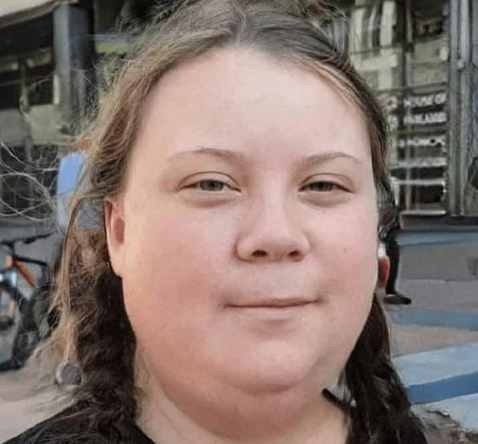 格雷塔·通贝里|瑞典环保少女:中国人羞辱我肥胖,我要写到自己的简历里面