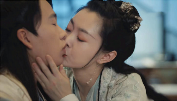 朱珠|《赘婿》朱珠：没有邓文迪的手段，却能“泡”到最有钱的顶级富豪