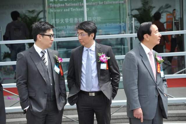 郭得胜|四大家族皆捐款：郭得胜、彤叔2000万，四叔1500万、李泽楷1000万