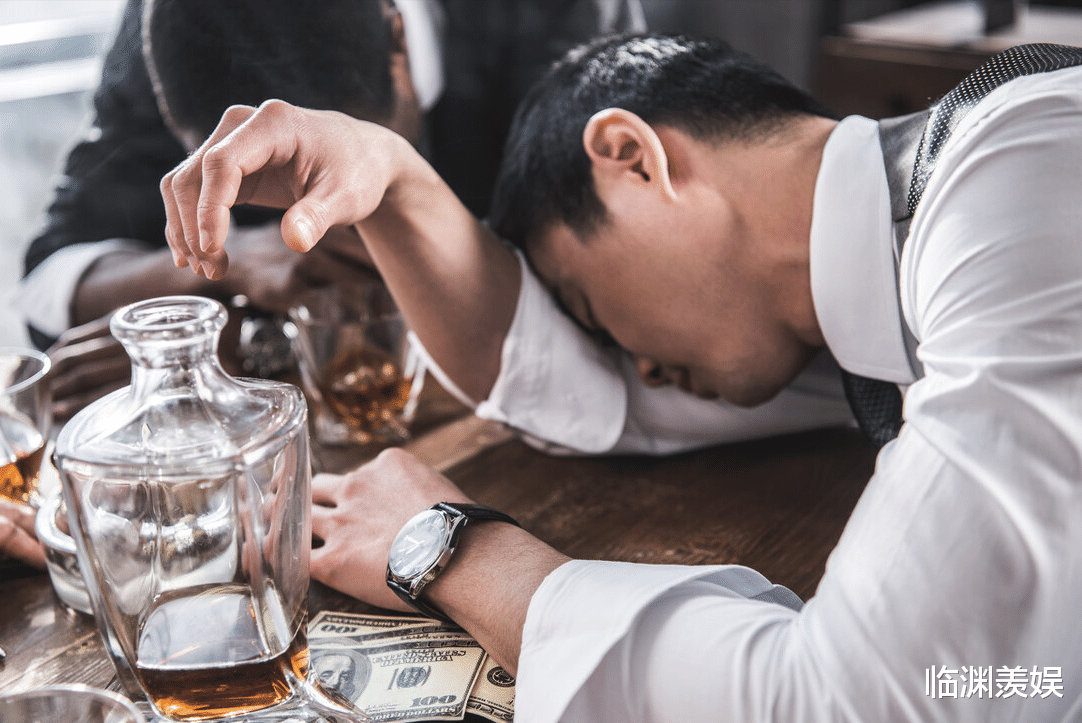 临渊羡娱|长期喝酒的人，身体若发生4个变化，劝你早日解救