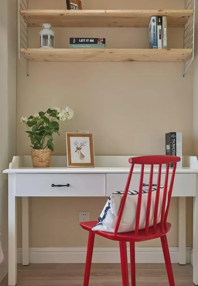 |参观朋友家的130㎡美式复式新房，刚进客厅，就感受到一股贵气！