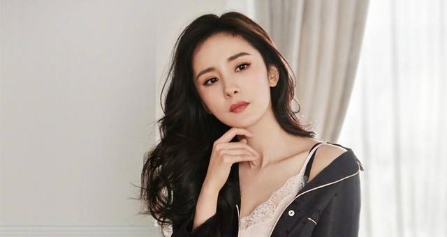 预告片|杨幂没人嘲了？在无数网友大肆吐槽杨紫的时候，为什么会放过杨幂