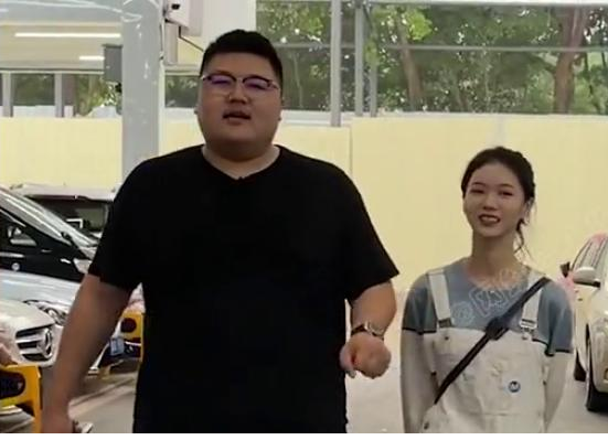 赵丽颖|和两大千万网红的爱恨纠葛，是三角恋情还是刻意炒作?