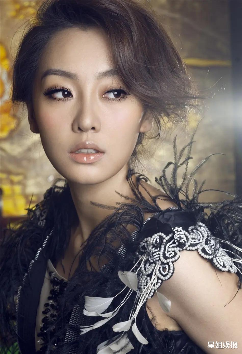 刘洋|她是《七仙女》的大公主，也曾是晶女郎，30岁淡出荧屏成话剧演员