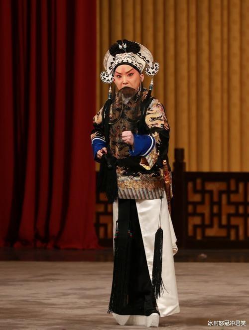 追光吧|京剧演员王珮瑜商演上座率低的可怜，自身艺术本不高票价高了谁看