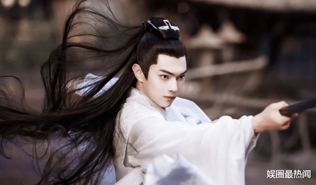 袁冰妍|29岁袁冰妍再演古装剧，搭档95后人气小生，网友：怎么哪都有他