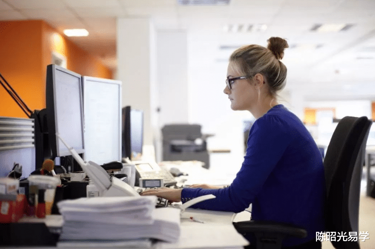 陈昭光易学|事业平平的大龄剩女，一心想打拼事业，还能有出息吗