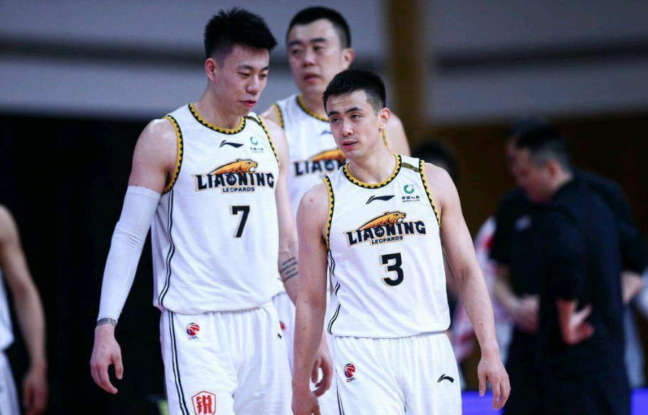 楊鳴|楊鳴野心暴露！采訪表態(tài)心中最強(qiáng)的對手，必須要拿下這支球隊(duì)