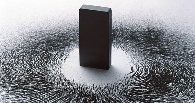  从地球到太阳，天体为什么都是球体，宇宙中有不规则的星球吗？