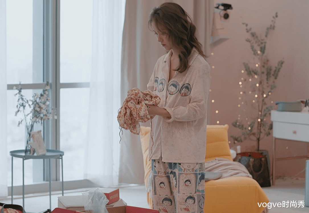 vogve时尚秀|心动的信号4:全员起床照曝光,女2素颜出镜,洪成成真有26岁?