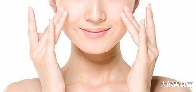 化妆水|洗完脸后直接拍化妆水? 难怪皮肤越来越差! 这几点你肯定做错了!