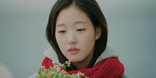 金高银|她的中文水平达10级,凭借“尺度片”得到认可,不惜为戏增重8斤