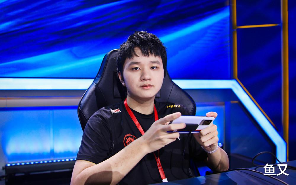 ag战队|湘军PC事件持续发酵,苏沫女友太不懂事,这波操作得罪了多少人