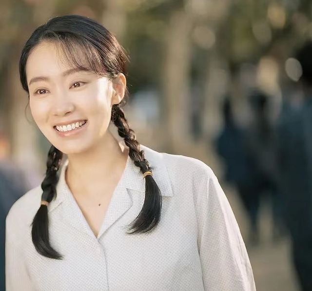 郑爽|《你好，李焕英》爆火之后，网友：告诉妈妈，别嫁给我爸......