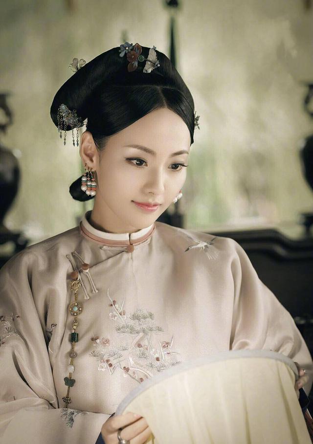 张嘉倪|3年前这部剧里，她作为女N号，一个眼神就美到让人“心神荡漾”