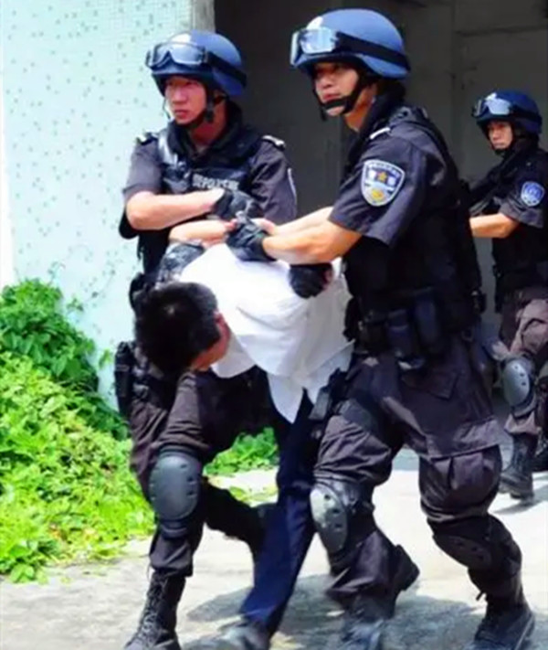 史家畅谈 “强势女子失踪案”始末：女子外出打工，却被厂领导包养并杀害