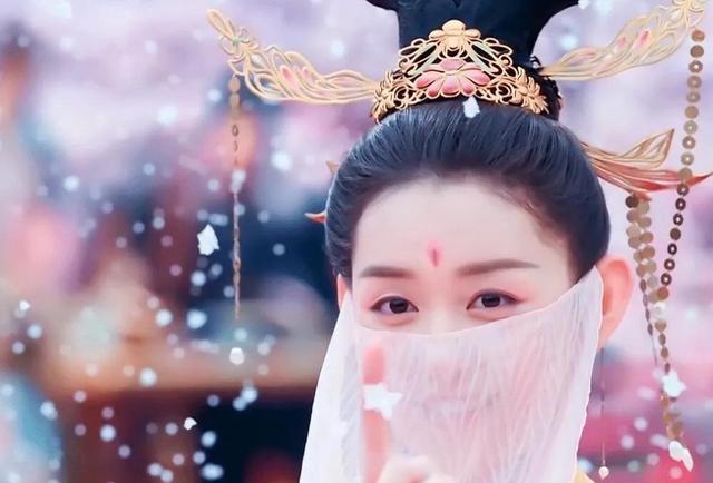 李庚希|亡国公主的正确打开方式：李庚希被群嘲，刘诗诗等四位是正面案例