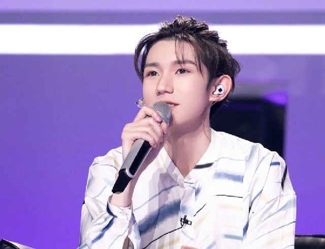 吴克群|亏大了！非法囤积专辑被王源正面刚，为粉丝利益让黄牛党血本无归