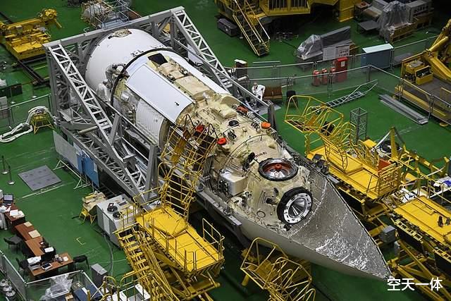 创伤后应激障碍 俄“科学”号实验舱内部曝光,空间十分狭窄,不如“天和”核心舱