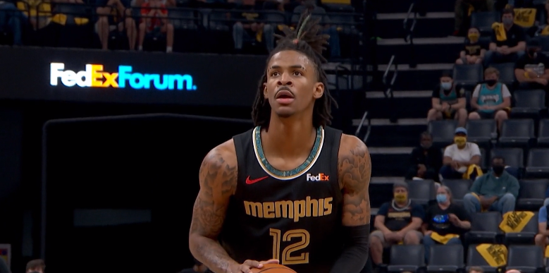 馬刺隊|單節狂輸19分！馬刺淪為魚腩？突然被打23-2，波波維奇一臉無奈